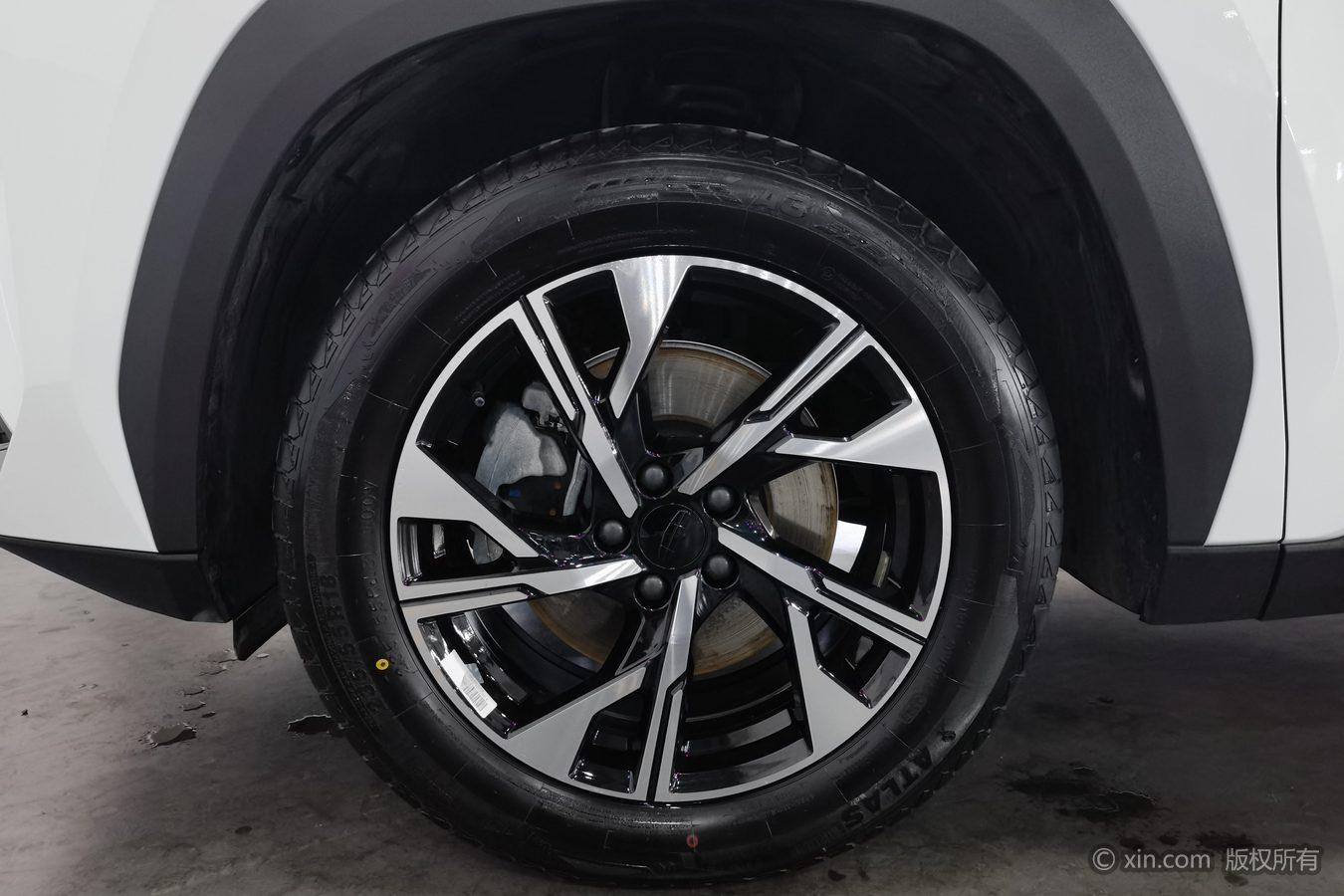 Geely Boyue L L 2024 1.5TD DCT