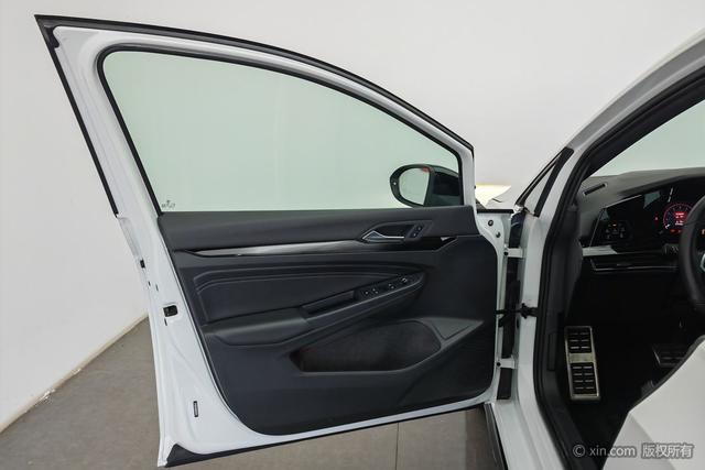 Volkswagen Golf id 4320820 из Китая 16