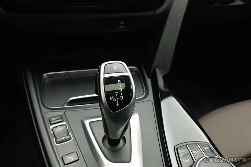 BMW 3 Series — фото 10