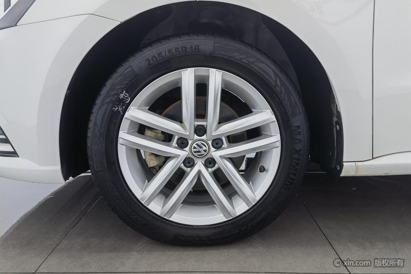 Volkswagen Gran Lavida 2017 180TSI DSG Comfort