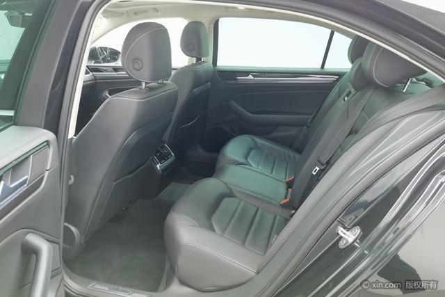 Volkswagen Huiang id 4321125 из Китая 11