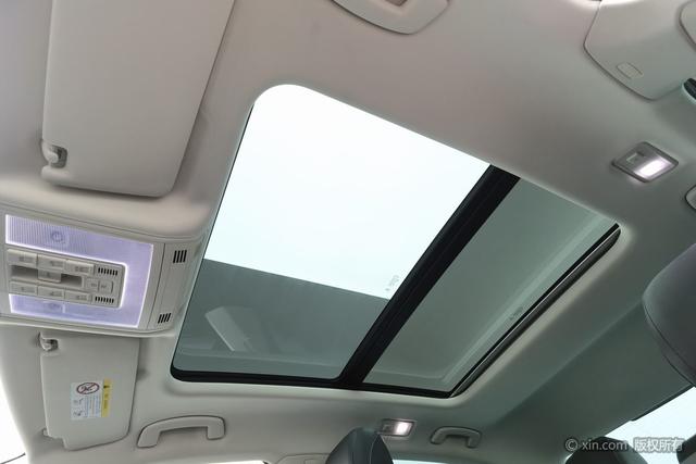 Volkswagen Huiang id 4321125 из Китая 16