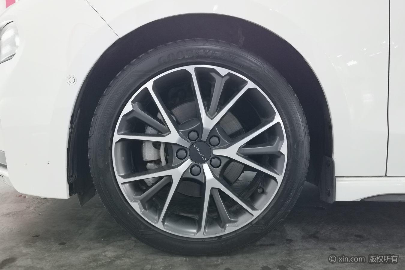 Lynk & Co 03 2019 1.5TD DCT Pro