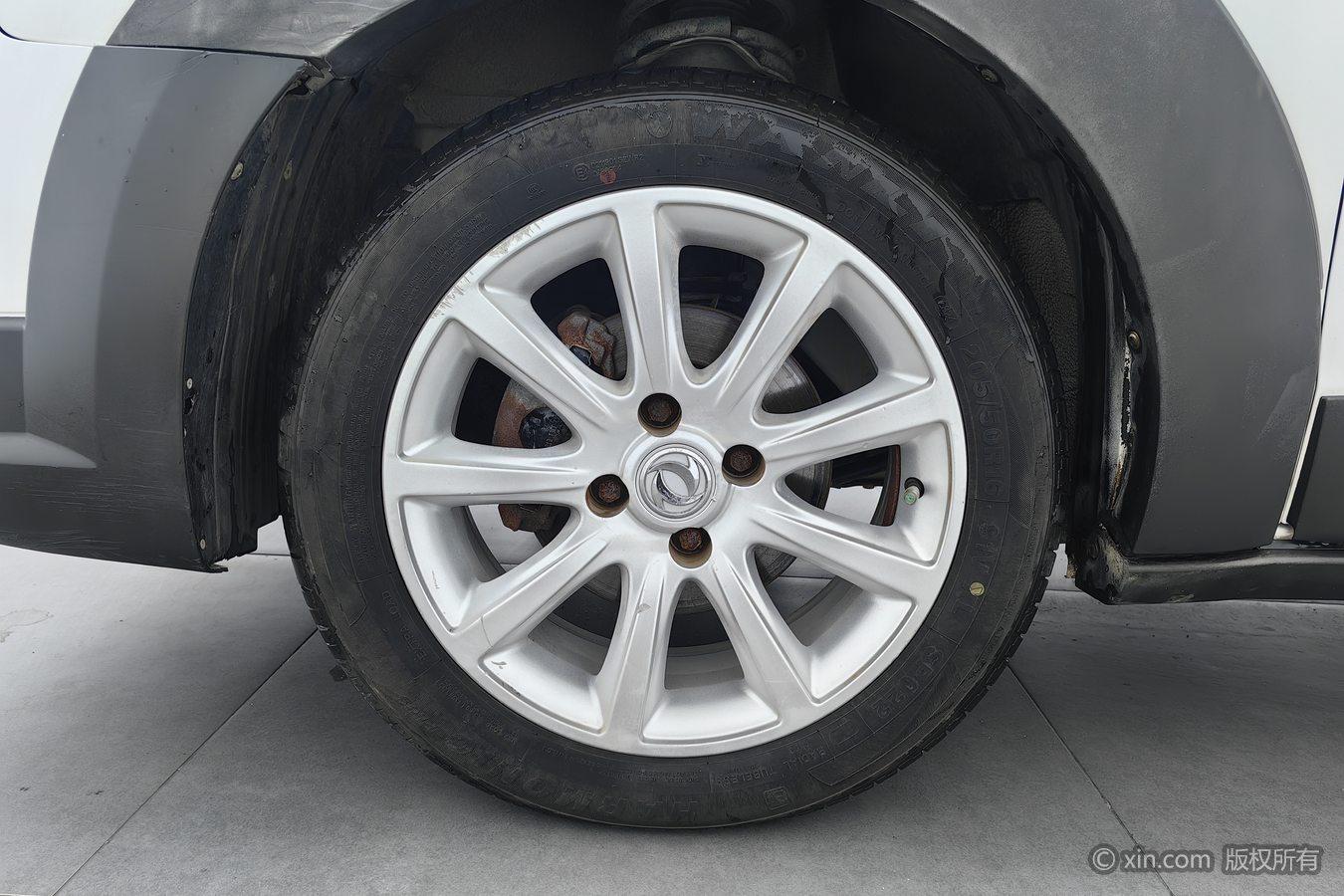 Dongfeng H30 2014 CROSS 1.5L AT