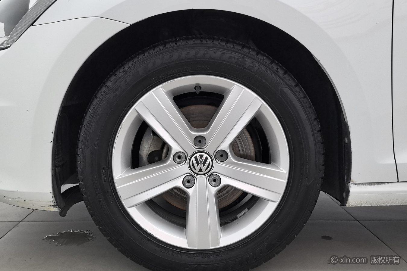 Volkswagen Golf 2016 230TSI AT Comfort