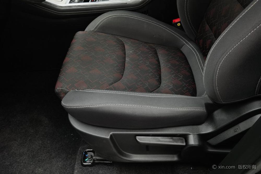 JETOUR X70, фото 18