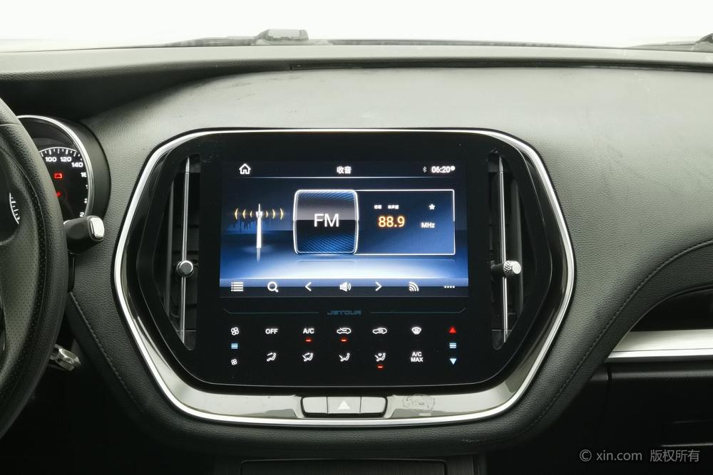 JETOUR X70, фото 12