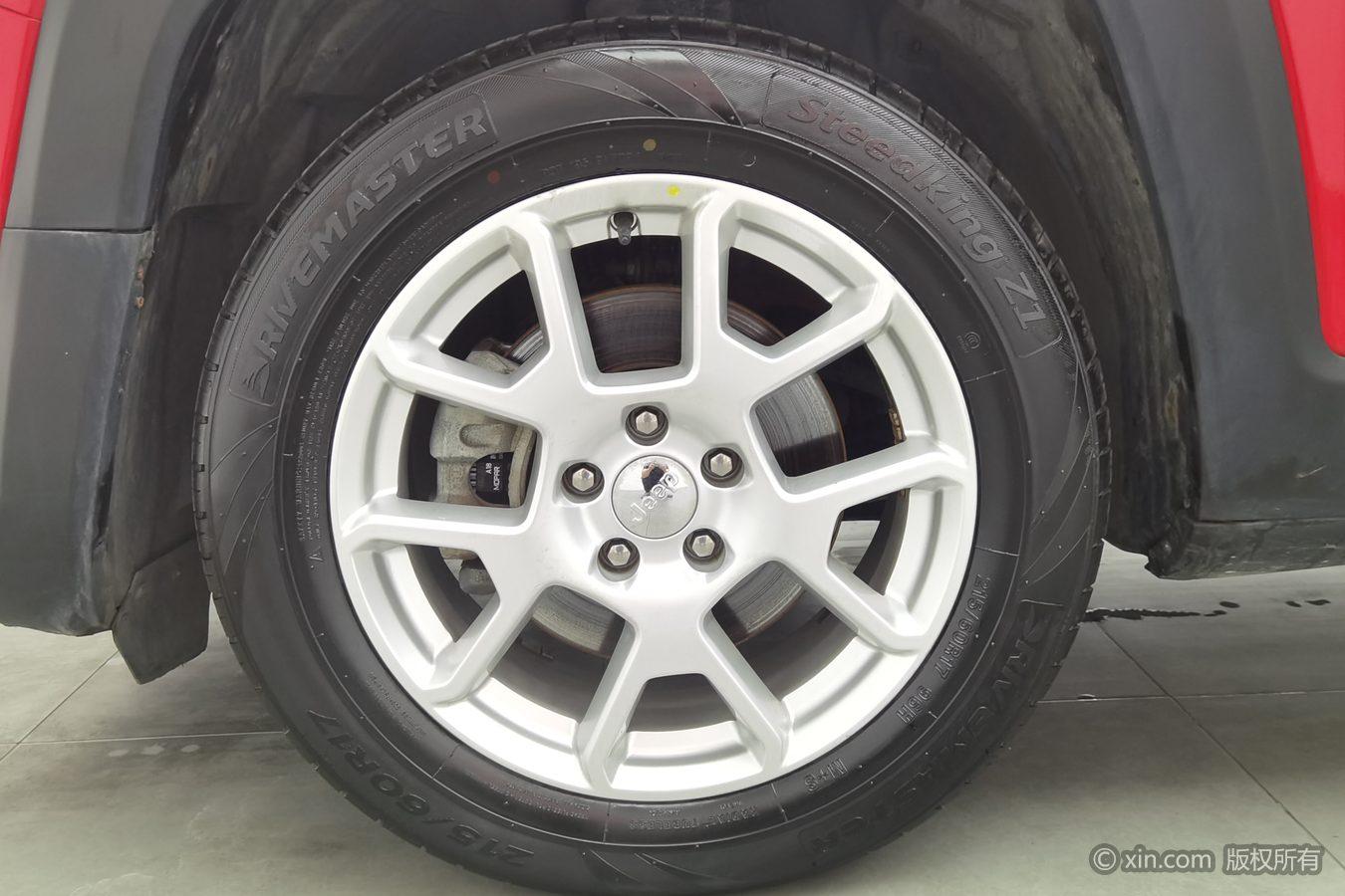 Jeep Renegade 2019 220T AT Lead