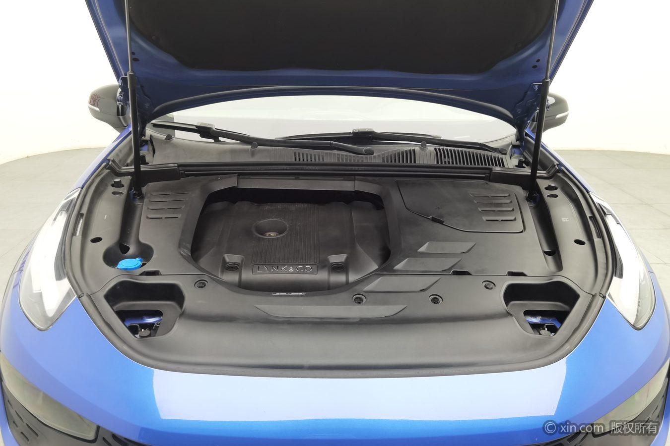 Lynk & Co 02 2019 2.0T AT Pro VI