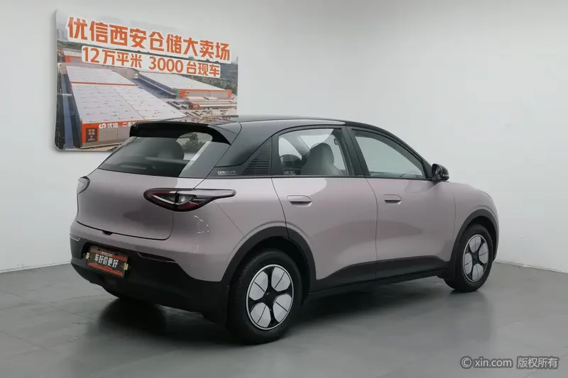 Geely Galaxy Starwish — фото 4