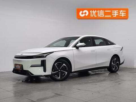Geely Galaxy L6