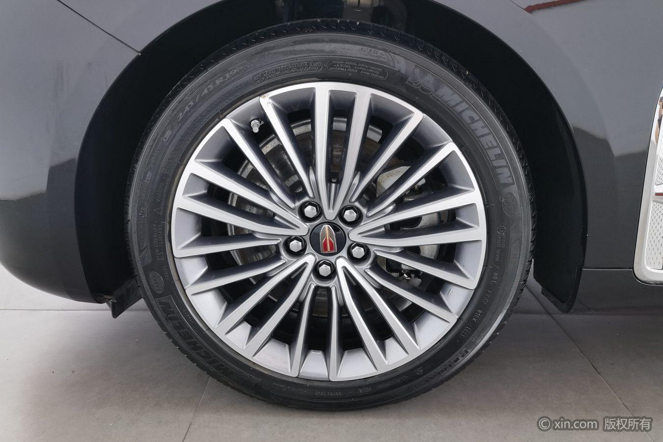 Hongqi H9 2023 2.0T