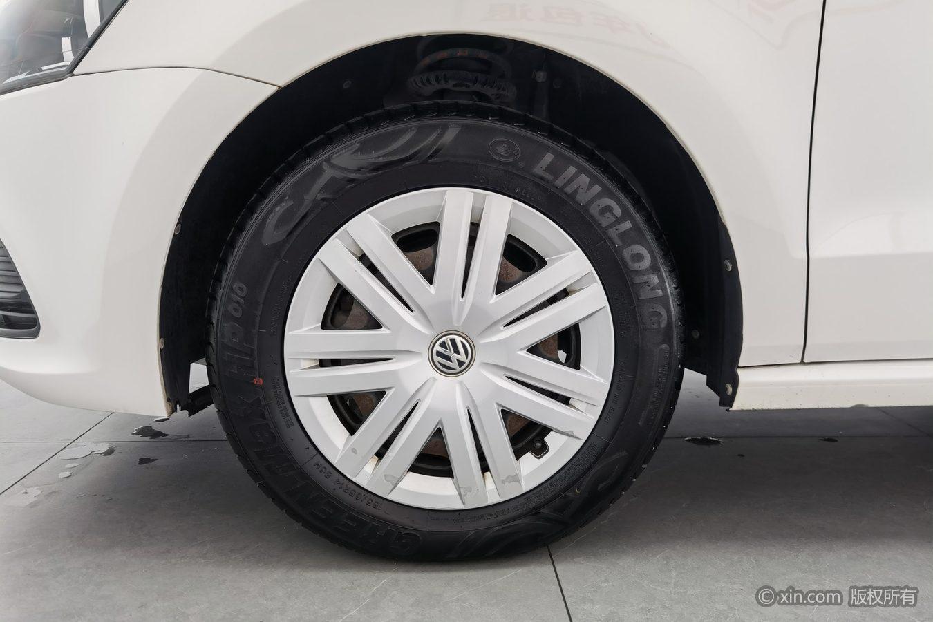 Volkswagen Polo 2016 1.4L AT