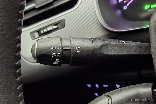 Citroen C5 2017 350 THP ATLuxury — фото 15