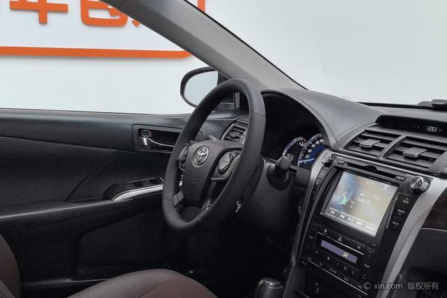 Toyota Camry 2016 2.5 G — фото 10