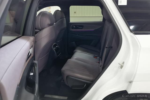 Chery Tiggo 9 2025 2.0 T AT 2 WD — фото 19