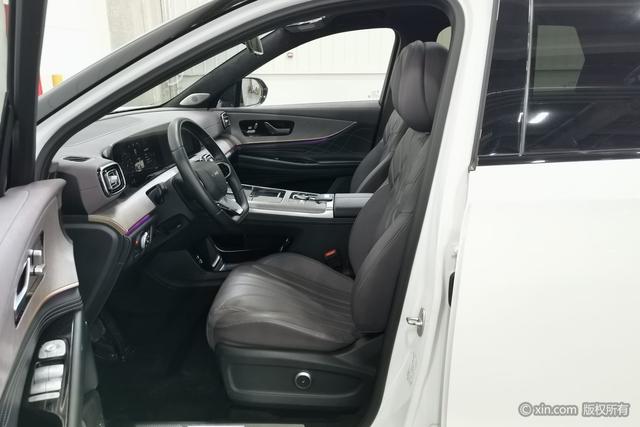 Chery Tiggo 9 2025 2.0 T AT 2 WD — фото 17