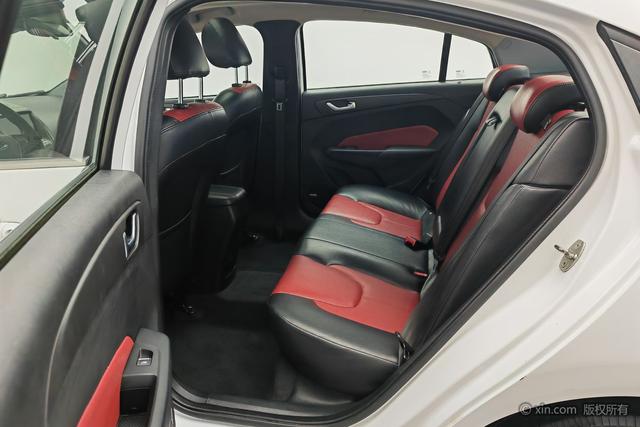 Chery Arrizo 5 2017 SPORT 1.5 T CVT — фото 20
