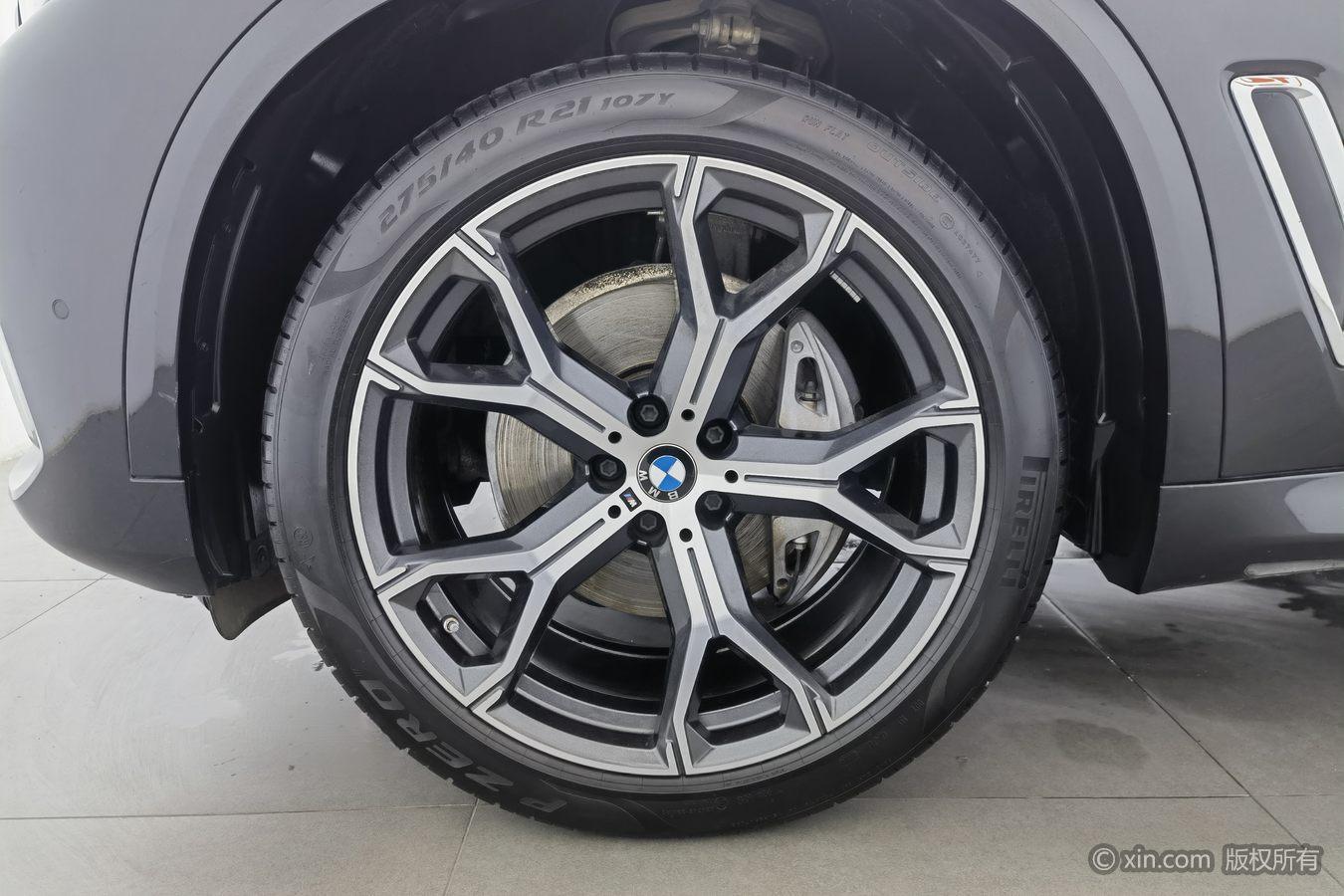 BMW X5 2022 xDrive 40Li M Sport