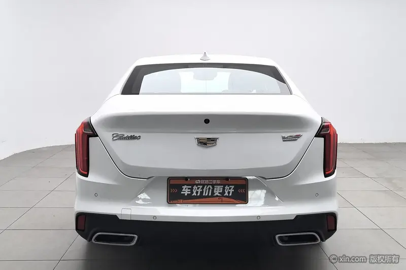 Cadillac CT4 — фото 3