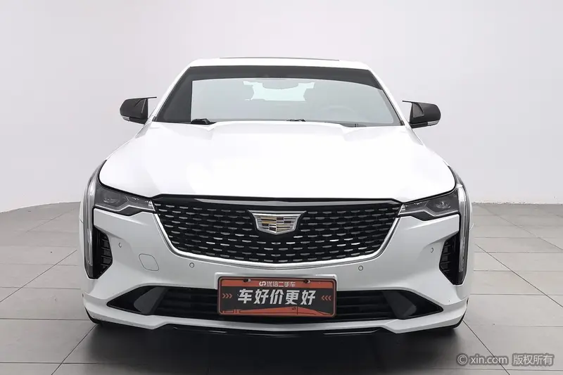 Cadillac CT4 — фото 2