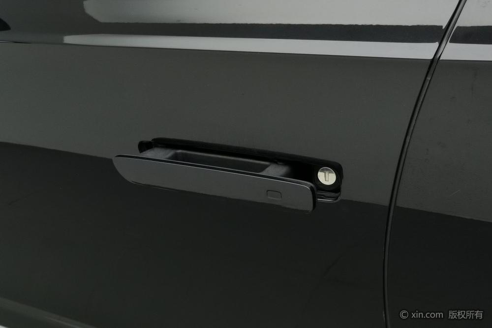 Hongqi H9, фото 9