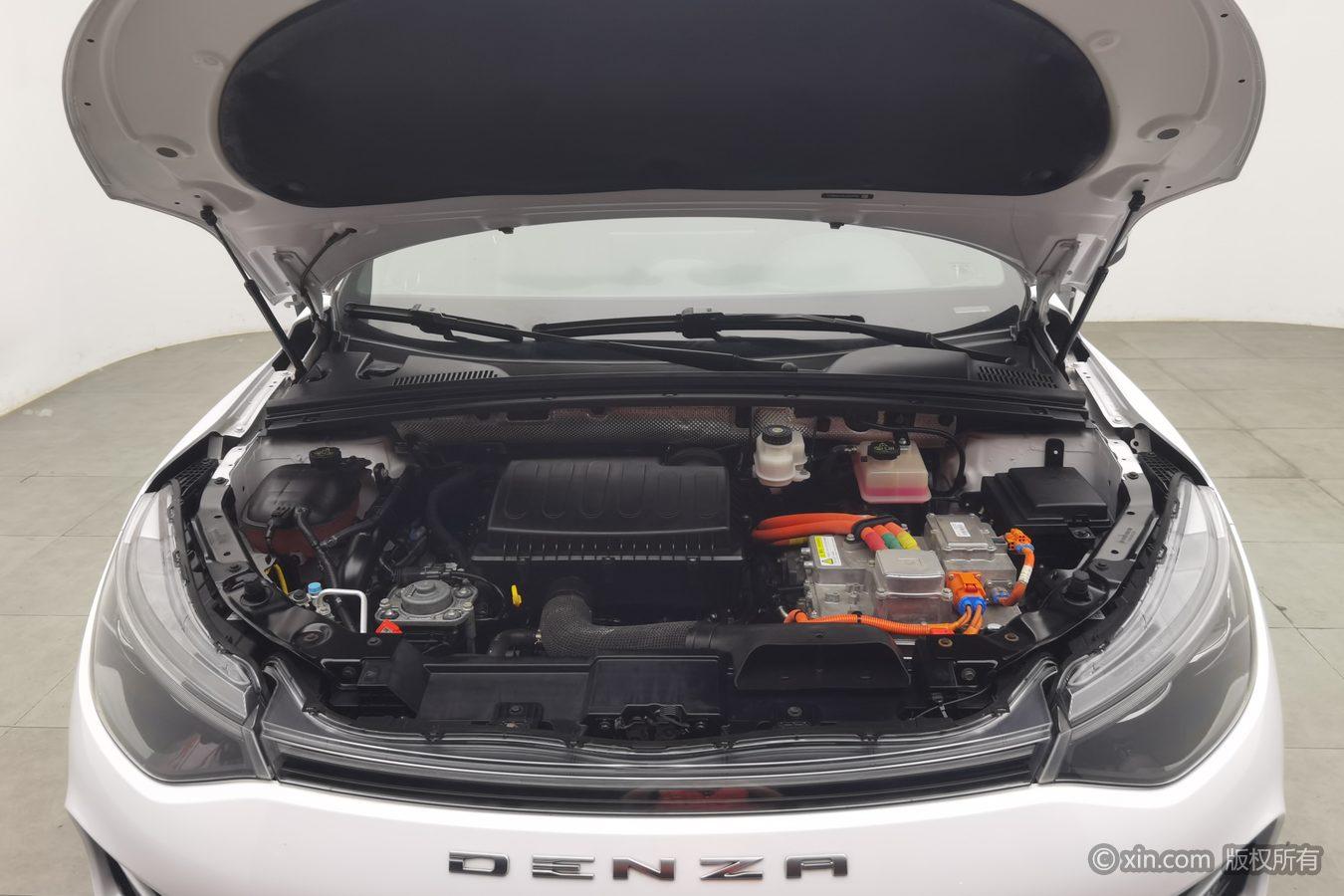 Denza X PHEV 2020 2.0T