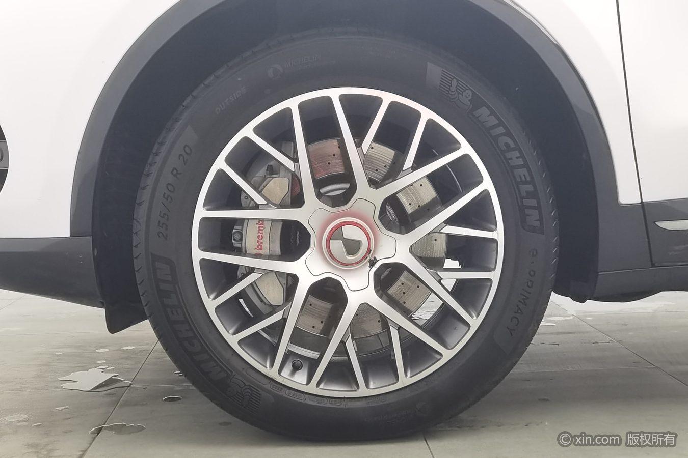 Denza X PHEV 2020 2.0T