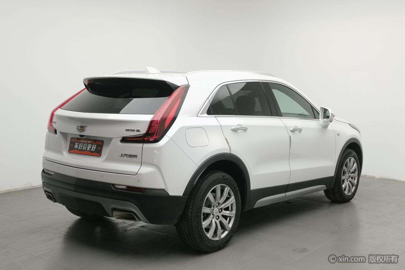 Cadillac XT4 2021 28T Lead