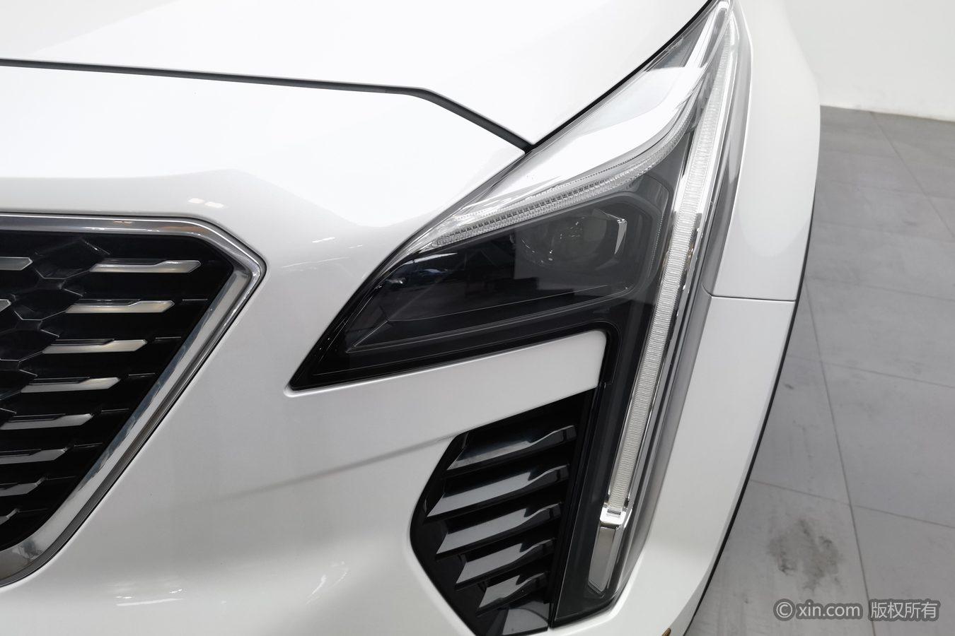 Cadillac XT4 2021 28T Lead