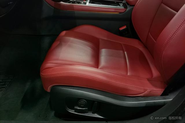 Jaguar XFL 2022 2.0 T P 250 2 WD — фото 18