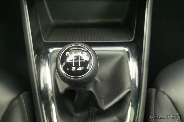 Roewe i5 2020 Синий из Китая, фото 2