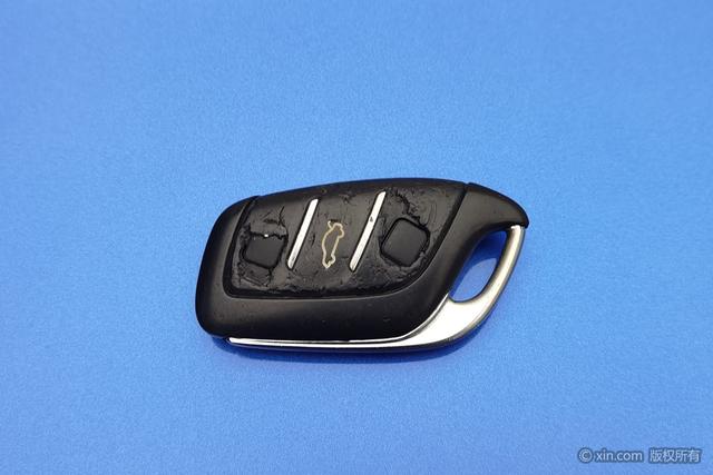 Roewe i5 id 3804782 из Китая 24