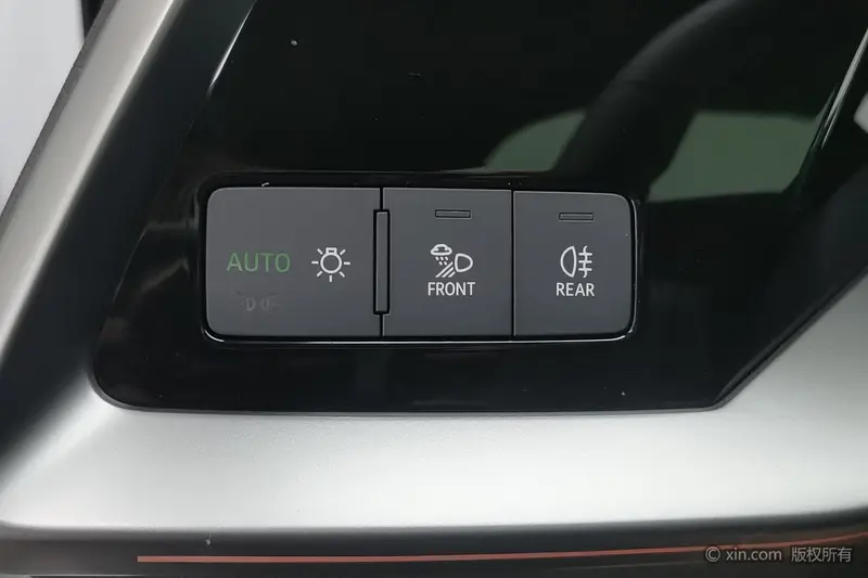 Audi A 3 A 3 L Limousine 35 TFSI — фото 11