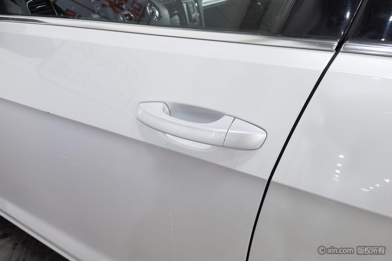 Volkswagen Golf 2017 230TSI AT Comfort