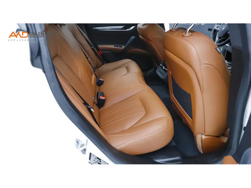 Maserati Ghibli — фото 7