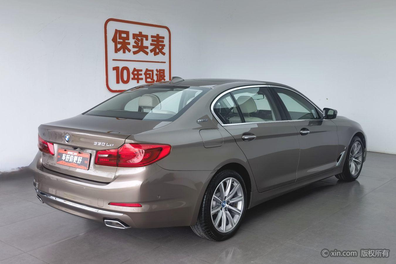 BMW 5 серииPHEV 5 PHEV 2018 530Le Luxury
