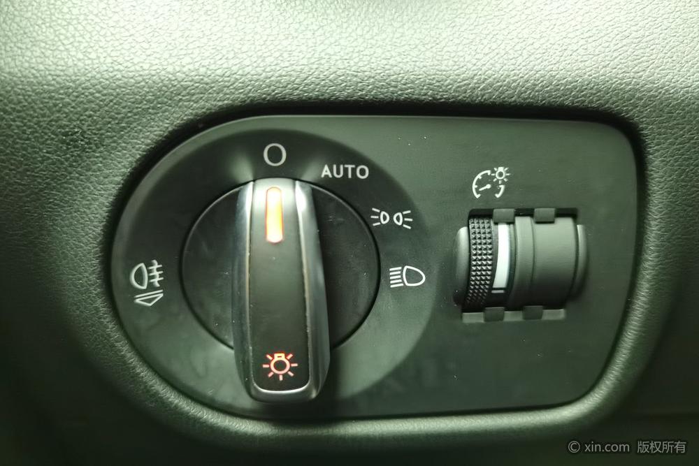 Заказать Audi Audi A1 2016 года за 1 326 669 ₽  из Китая