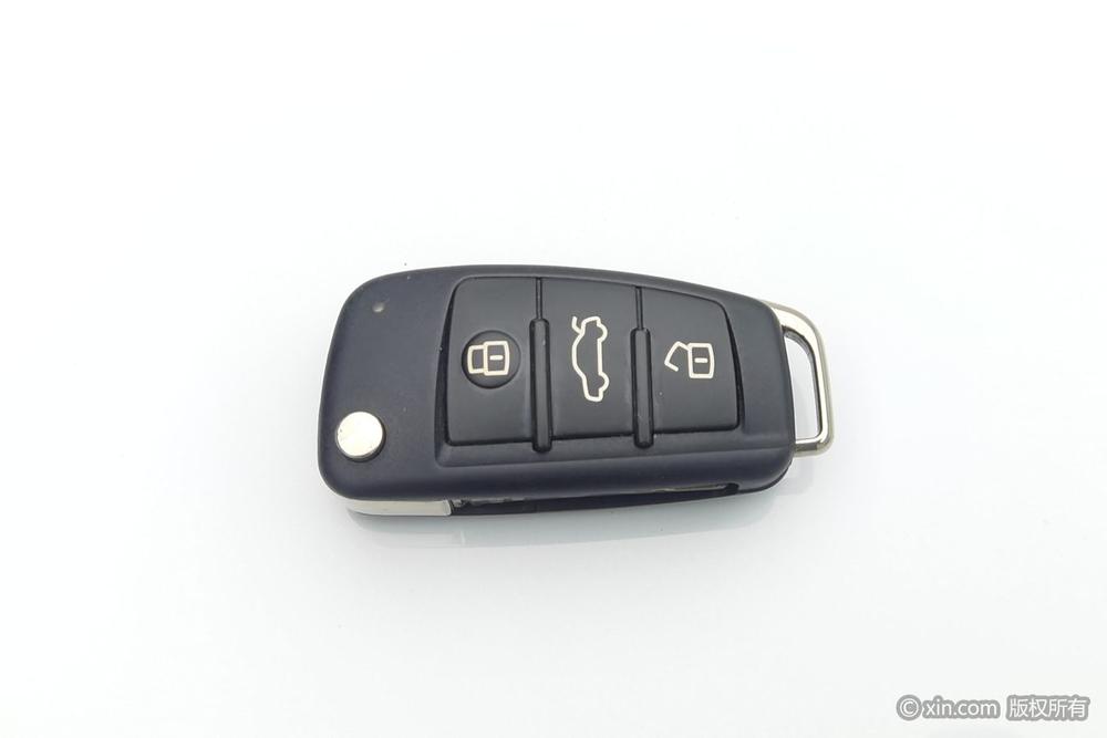 Заказать Audi Audi A1 2016 года за 1 326 669 ₽  из Китая