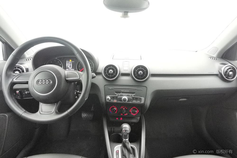 Заказать Audi Audi A1 2016 года за 1 326 669 ₽  из Китая