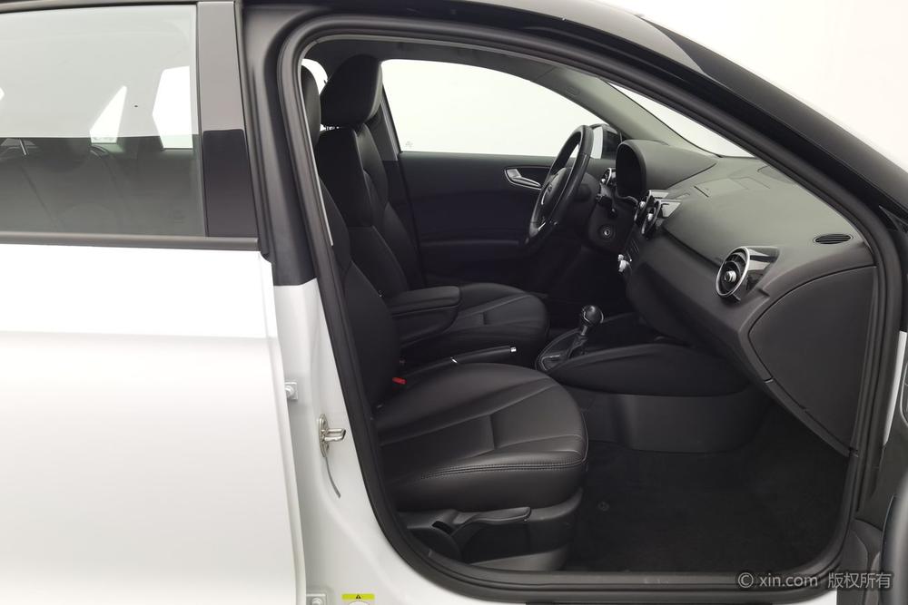 Заказать Audi Audi A1 2016 года за 1 326 669 ₽  из Китая