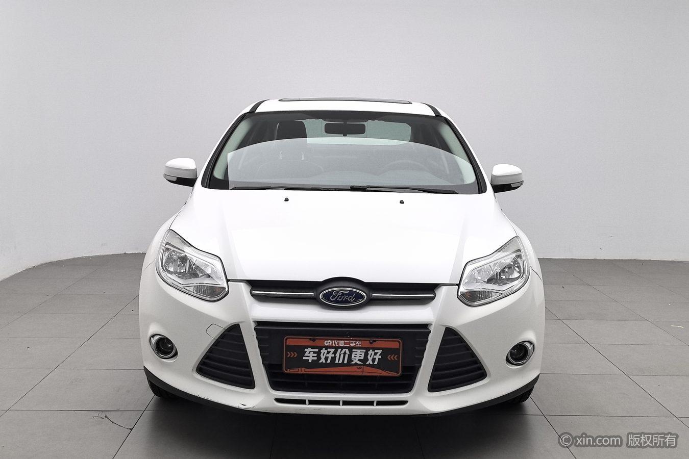 Ford Focus 2012 1.6L MT