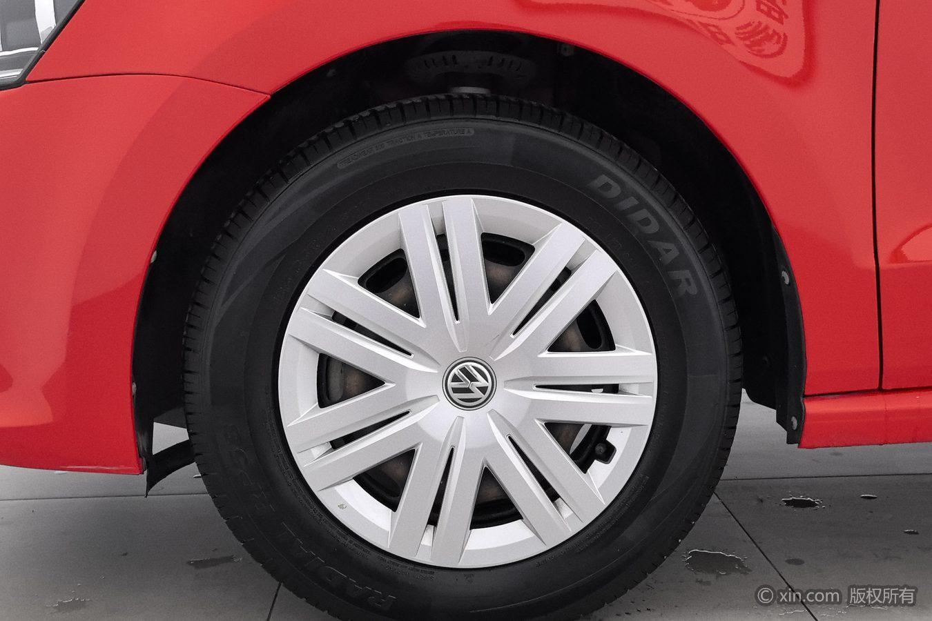 Volkswagen Polo 2018 1.5L AT