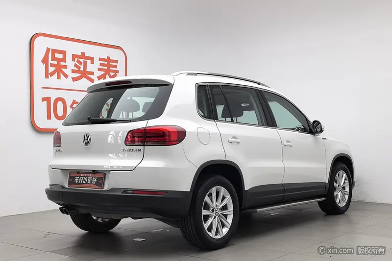 Volkswagen Tiguan — фото 4