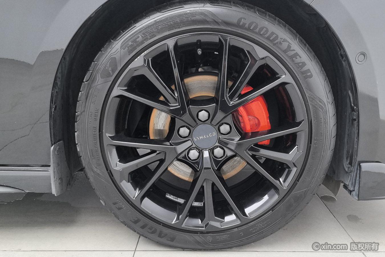 Lynk & Co 03 2022 1.5TD DCT Pro