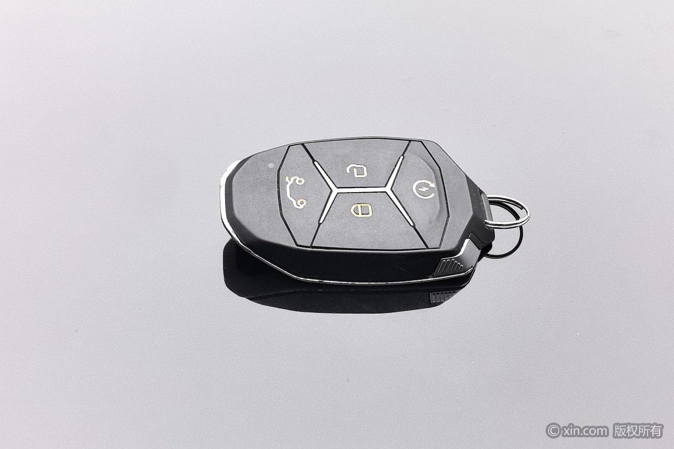 Lynk & Co 03 2022 1.5TD DCT Pro