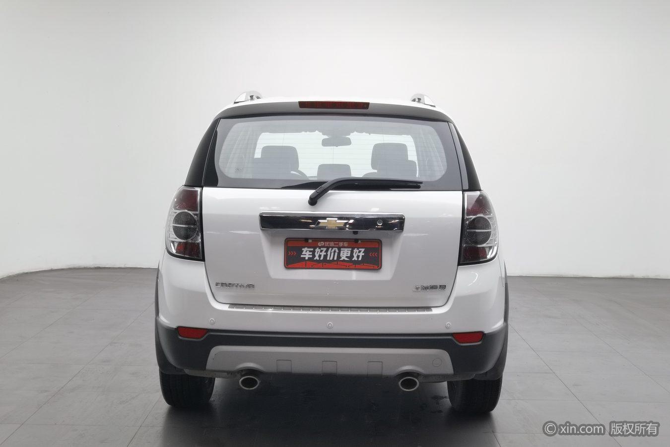 Chevrolet Captiva 2012 2.4L 5 мест