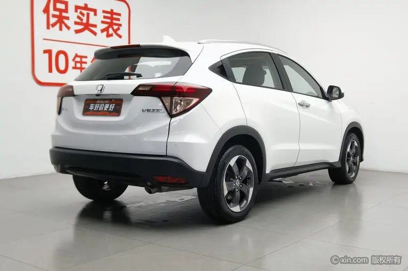 Honda Vezel 1.8L CVT моноприводный люкс — фото 4