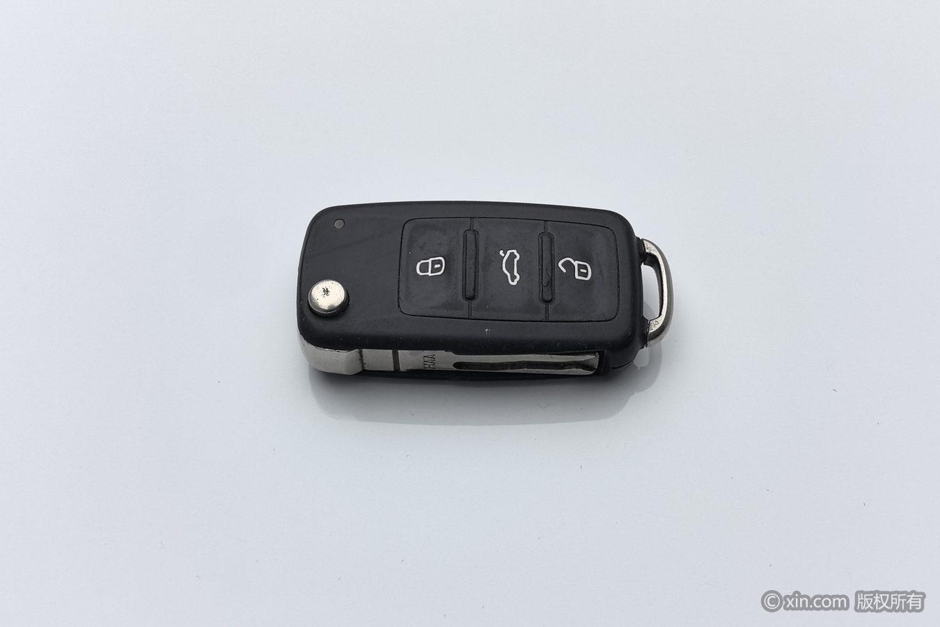 Volkswagen Bora 2017 1.6L MT Comfort