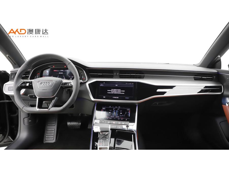 Audi A7L 2023 45 TFSI quattro S-line